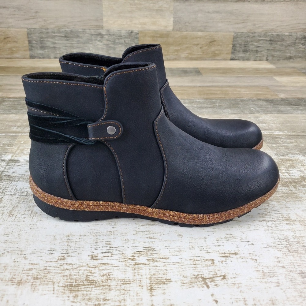 B.O.C. Born Concept Anetta Womens Booties Sz 7.5 M Black Side Zip Round Toe